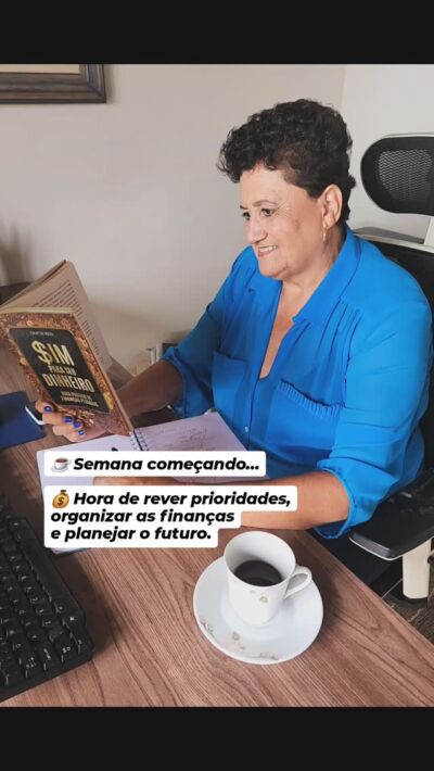 ☕💰
Semana começando…

Uma ótima oportunidade para rever prioridades, organizar as finanças e planejar o futuro.

Pequenos hábitos no dia a dia fazem grande diferença no nosso futuro financeiro.

Que esta seja uma semana de boas decisões e prosperidade! ✨

#EducaçãoFinanceira #FinançasPessoais #PlanejamentoFinanceiro #Prosperidade #DinheiroComPropósito