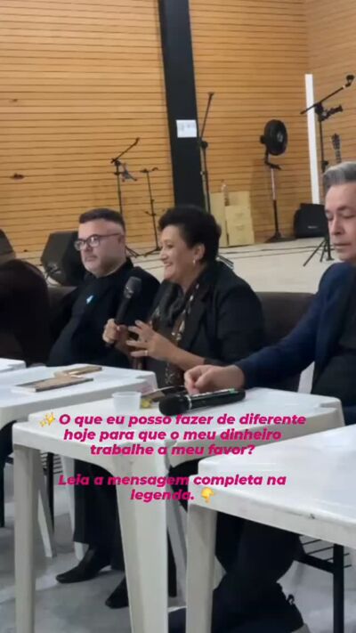 💰 “O que eu posso fazer de diferente hoje?”
Essa é uma pergunta simples, mas muito poderosa quando falamos de organização financeira.
✨ Todos os dias temos a oportunidade de olhar para o nosso dinheiro com mais consciência e fazer escolhas melhores.
O que eu posso mudar?
O que eu posso melhorar?
Como posso usar melhor o dinheiro que recebi?
Como posso gastar menos do que ganho e fazer o meu dinheiro trabalhar a meu favor?
🌱 Pequenas decisões feitas hoje podem trazer mais qualidade de vida, tranquilidade e prosperidade amanhã.
Dizer SIM para o seu dinheiro é também dizer SIM para você, para seus sonhos e para uma vida financeira com mais propósito.
🤔 E você, o que está fazendo de diferente hoje para melhorar a sua vida financeira?
Registro da Roda de Conversa sobre Educação Financeira para a comunidade da Zona Leste, na Igreja Evangélica Congregacional Hermom.
@apoefoficial
@claytonschnepper
@jaquemetzner
@fernando.ribeiro.oficial
@prof_assismoreira
@edneafinancas
@diegoangelos.brio
@bruno_lewis
@odete.reis
@martello_ef
@financas.virtuosas
@janaina.dindin
@ricardobandinioficial
@enoquecalo
@iec_hermom
#OdeteReis
#EducaçãoFinanceira
#DinheiroComPropósito
#OrganizaçãoFinanceira
#ProsperidadeFinanceira
SimParaOSeuDinheiro
